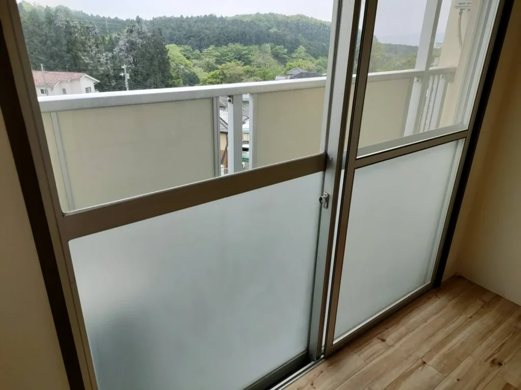 ビレッジハウス最上階から見える窓からの景色